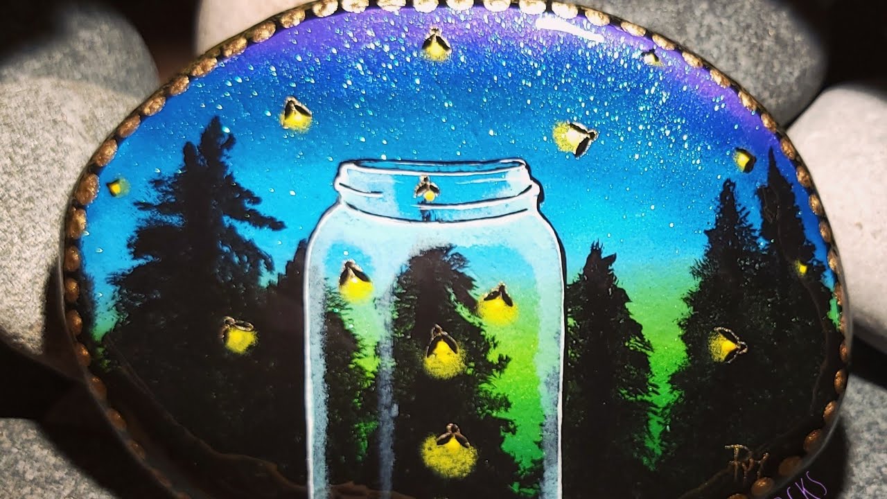 Fireflies in the night 🌙