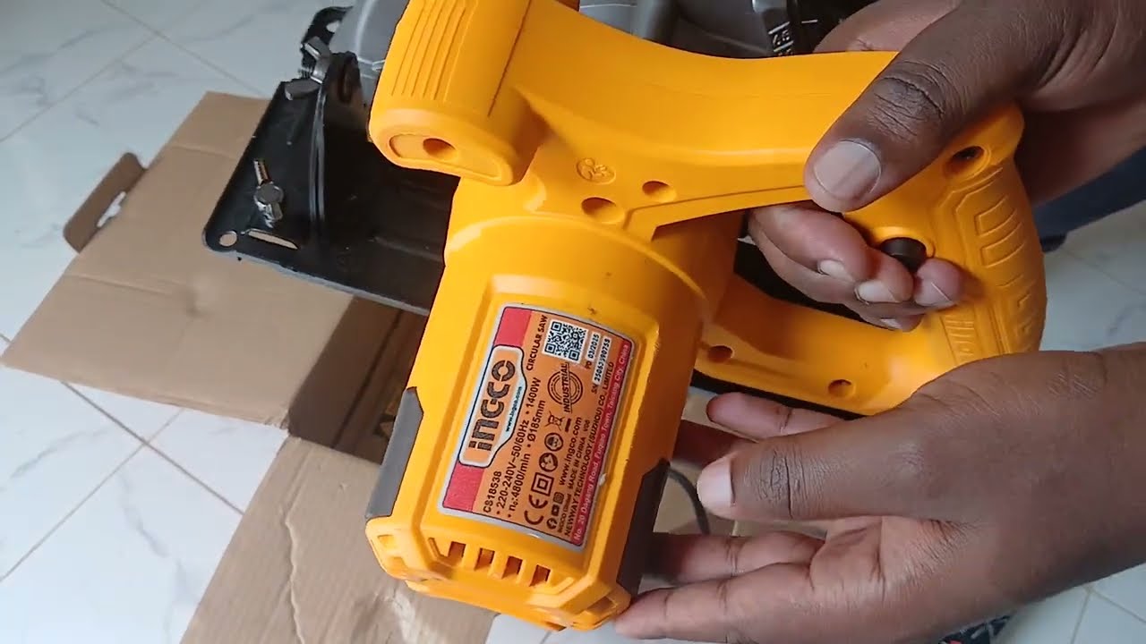 Unboxing The 1400W Ingco Circular Saw
