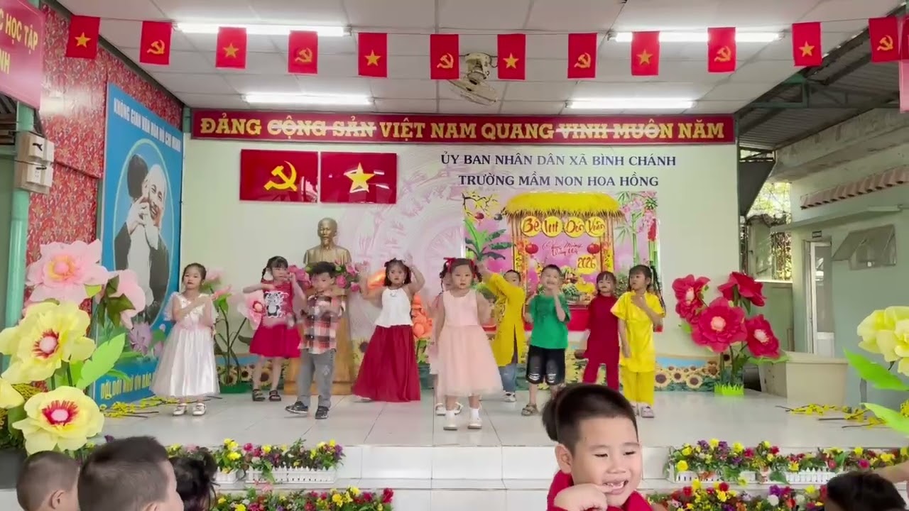 Như Ý múa tết 2026