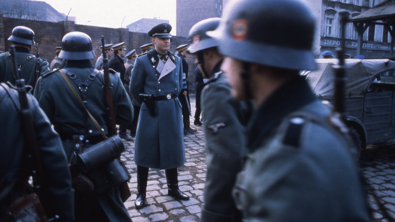 Звезда Робинсона (Остров на Птичьей улице) 1997 ‧ Военный/Драма