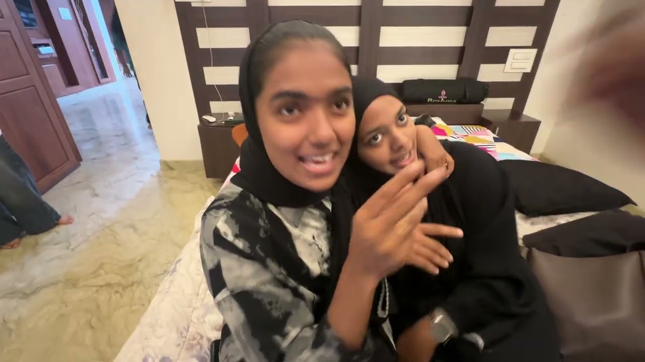NOMB THURA PART 1 | COLLEGE VLOG