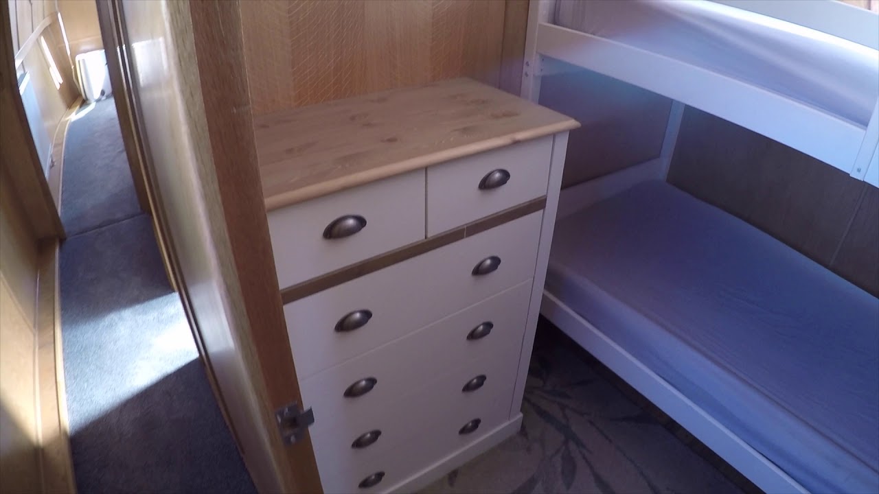 Orca Porca - Collingwood 60 x 10