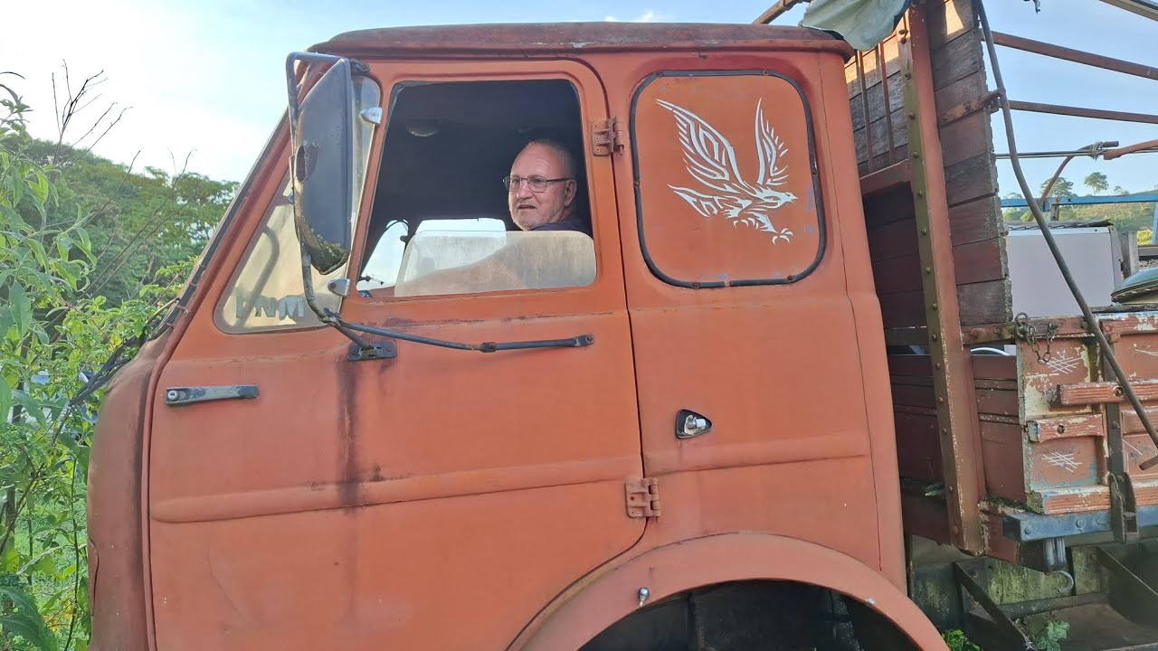 Muitos caminhões antigos e raridades, feneme, scania, alfa romeo....