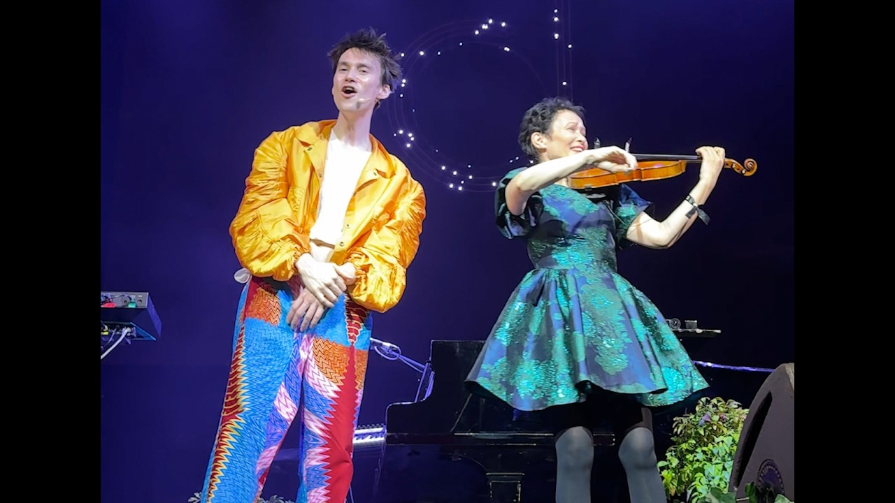 Hallelujah live performance by Jacob & Suzie Collier in Cape Town, South Africa