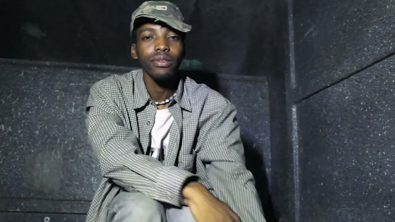 Some Thangs (Official Music Video)