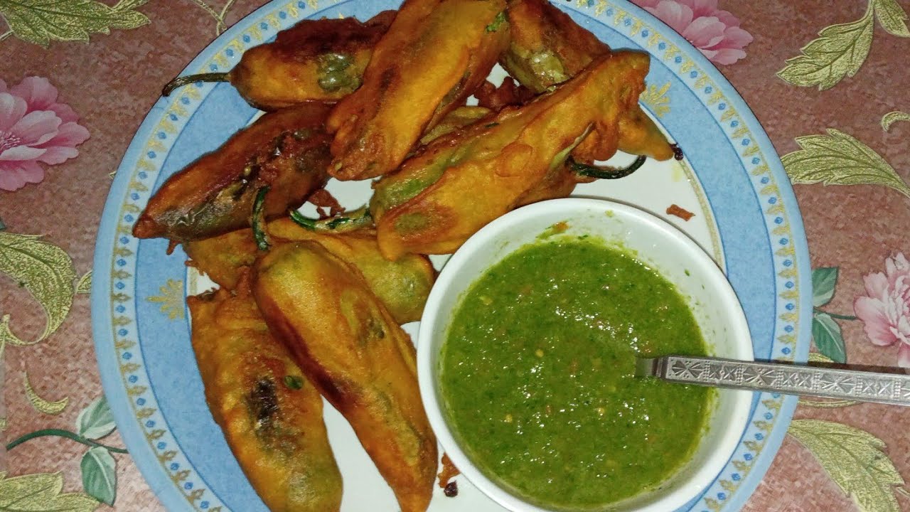 hari mirch ke pakode recipe Kiran Rasoi Kitchen is live