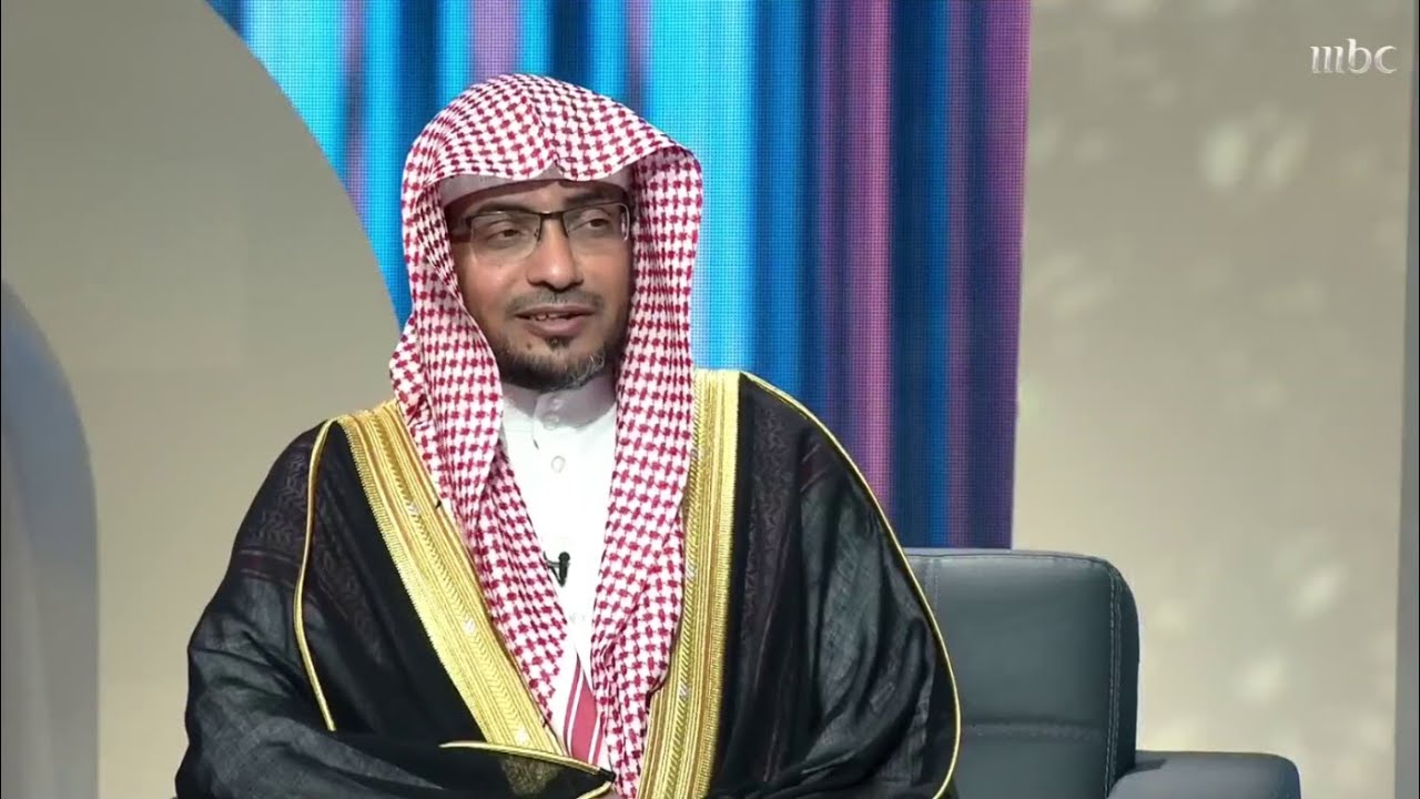 قصة المتنبي مع كافور الإخشيدي وسيف الدولة