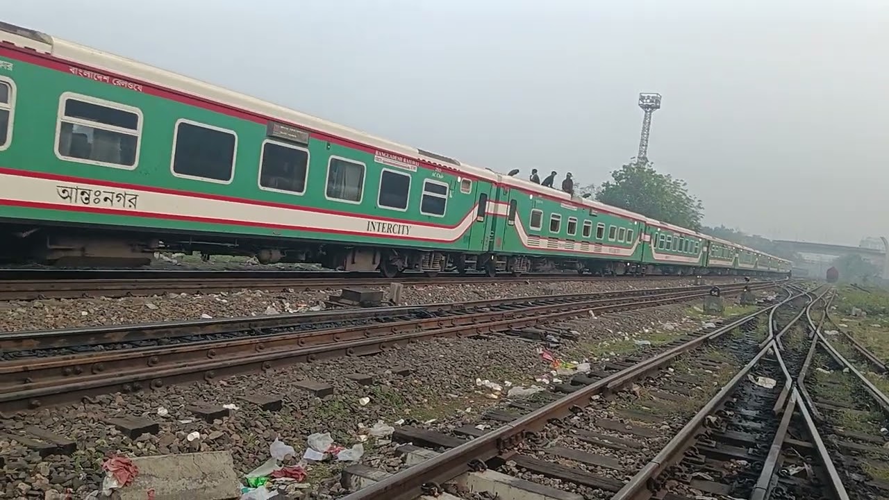 Good noon#train #bangladeshrailway #railway 