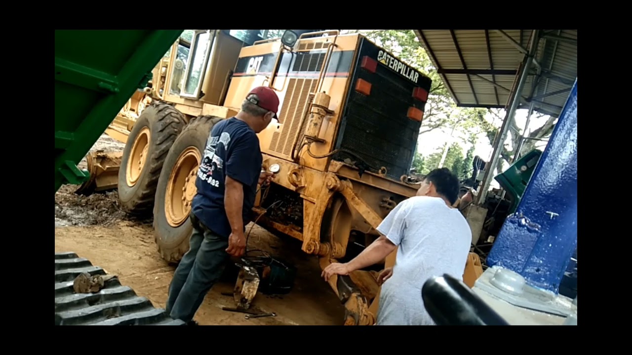 CAT 140H Checking Pressure-Transmission Modulating Control and KOMATSU-Install Clutch Lining