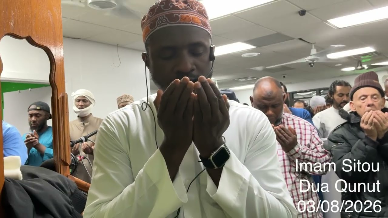 Imam Sitou       Dua Qunut
