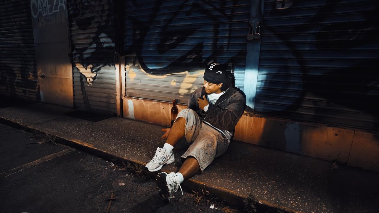 MusaTheArtist - Paparazzi (Official Music Video)