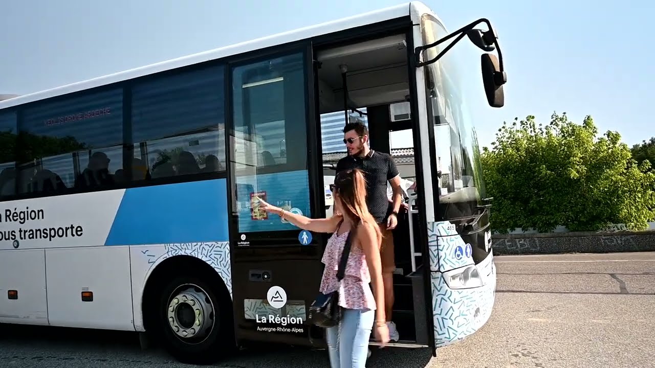 K&eacute;olis  - Prendre le bus en v&eacute;lo