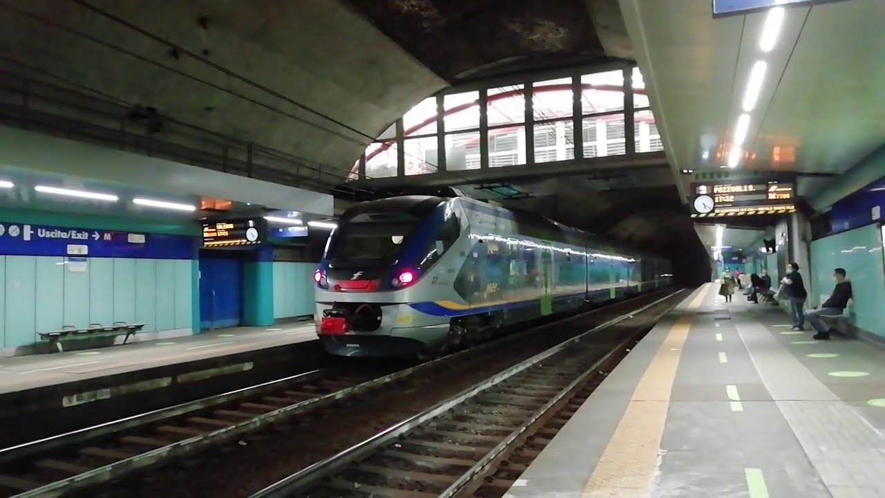 LA STAZIONE L2 DI NAPOLI PIAZZA CAVOUR, TRA ALE724, JAZZ e TAF IN SERVIZIO METROPOLITANO