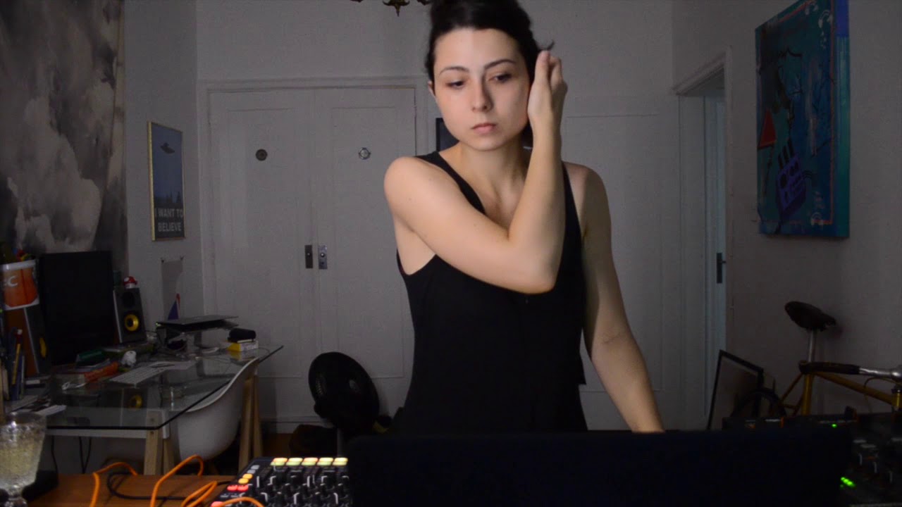 Mari Herzer Live - Quarto/Fresta
