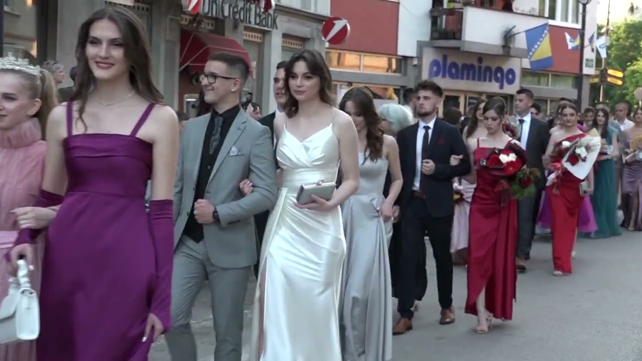 Gimnazija Gračanica - defile maturanata 2023.