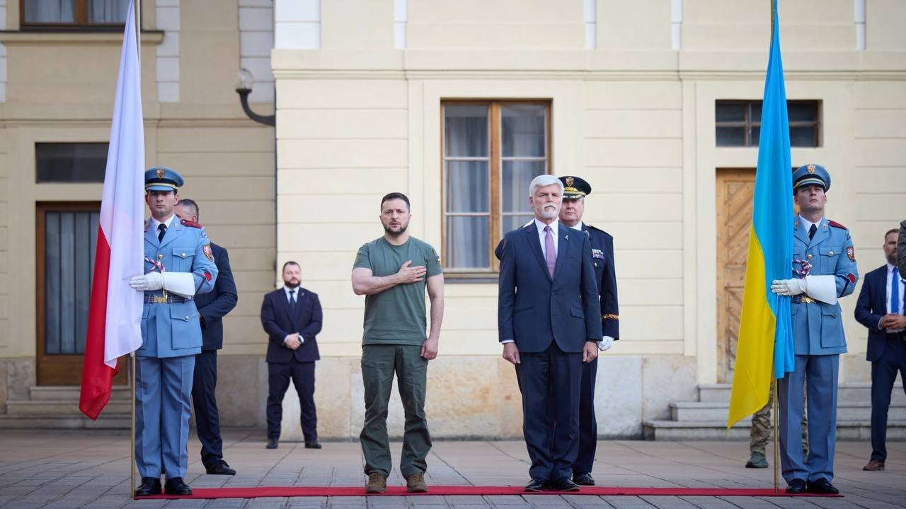 Офіційна церемонія зустрічі Володимира Зеленського та Президента Чеської Республіки Петра Павела.