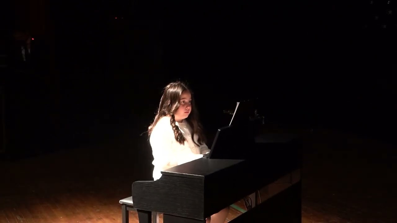 Aren Akademi 5. Yıl Sonu Gösterisi - Melike Uncu Piyano Dinletisi