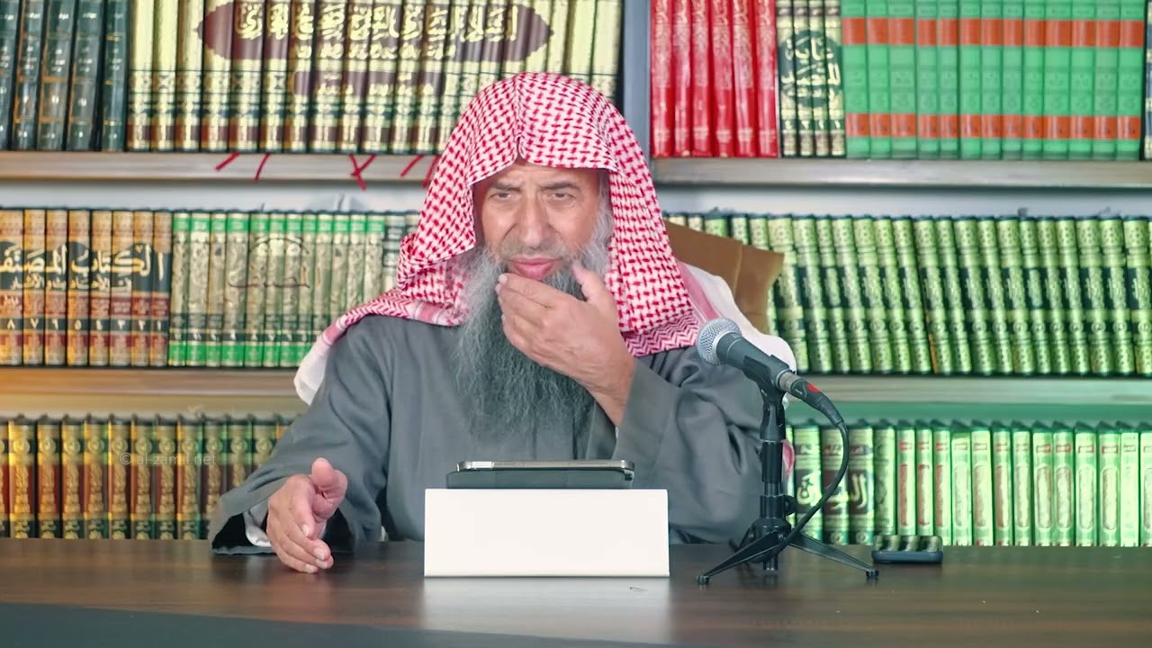 ما حكم مريض استمر نزول بوله حتى خرج وقت الصلاة؟