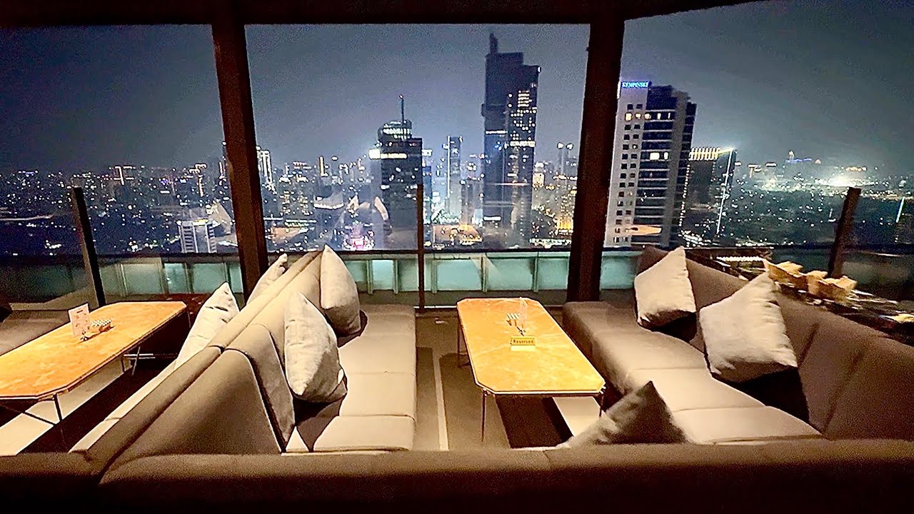 Cloud Lounge Jakarta Food Venue Review @ The Plaza Office tower Plaza Indonesia Central Jakarta 🇮🇩