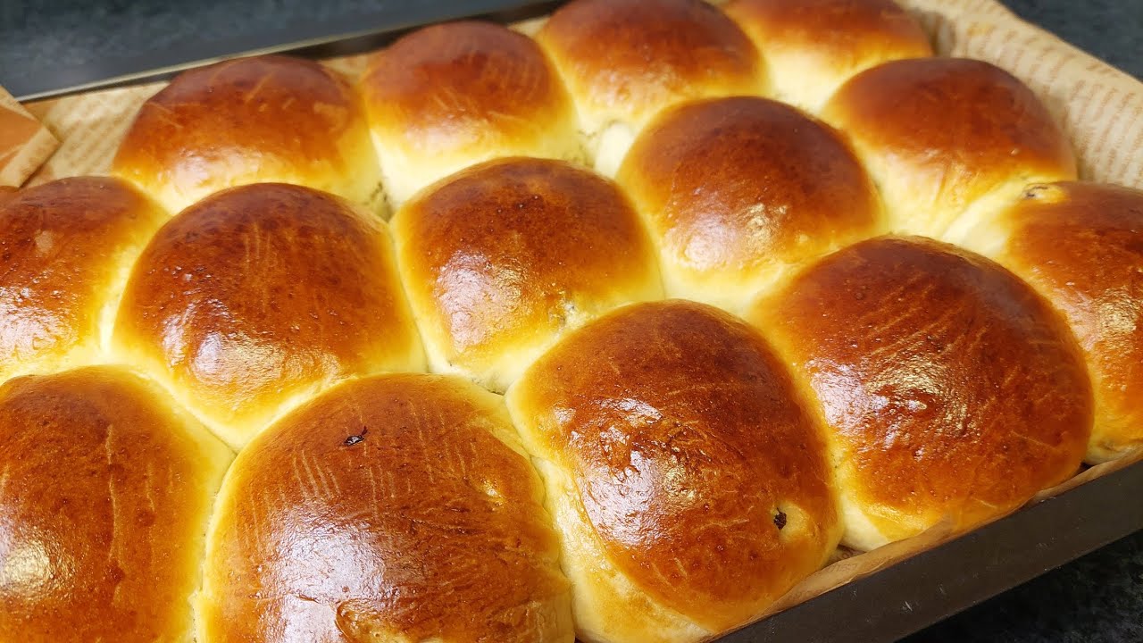 Luftige Rosinenbrötchen aus der Kindheit/ Воздушные и ароматные булочки 