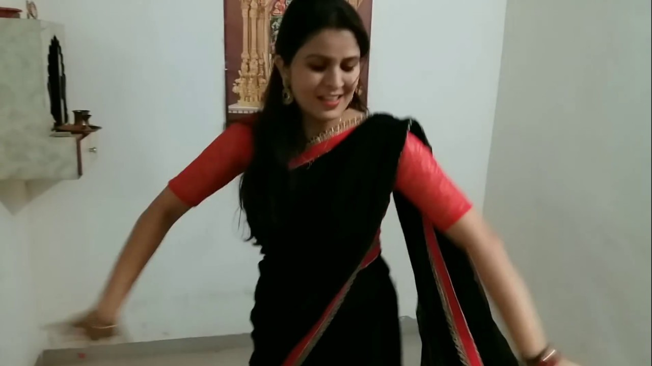 पतली है मोरी कमरिया ज़रा धीरे चलो जी