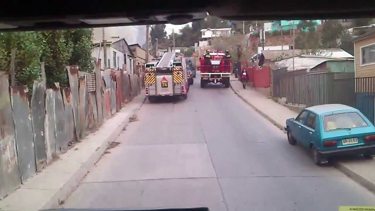 Unidad 31 Valparaíso a incendio declarado cerro mariposas