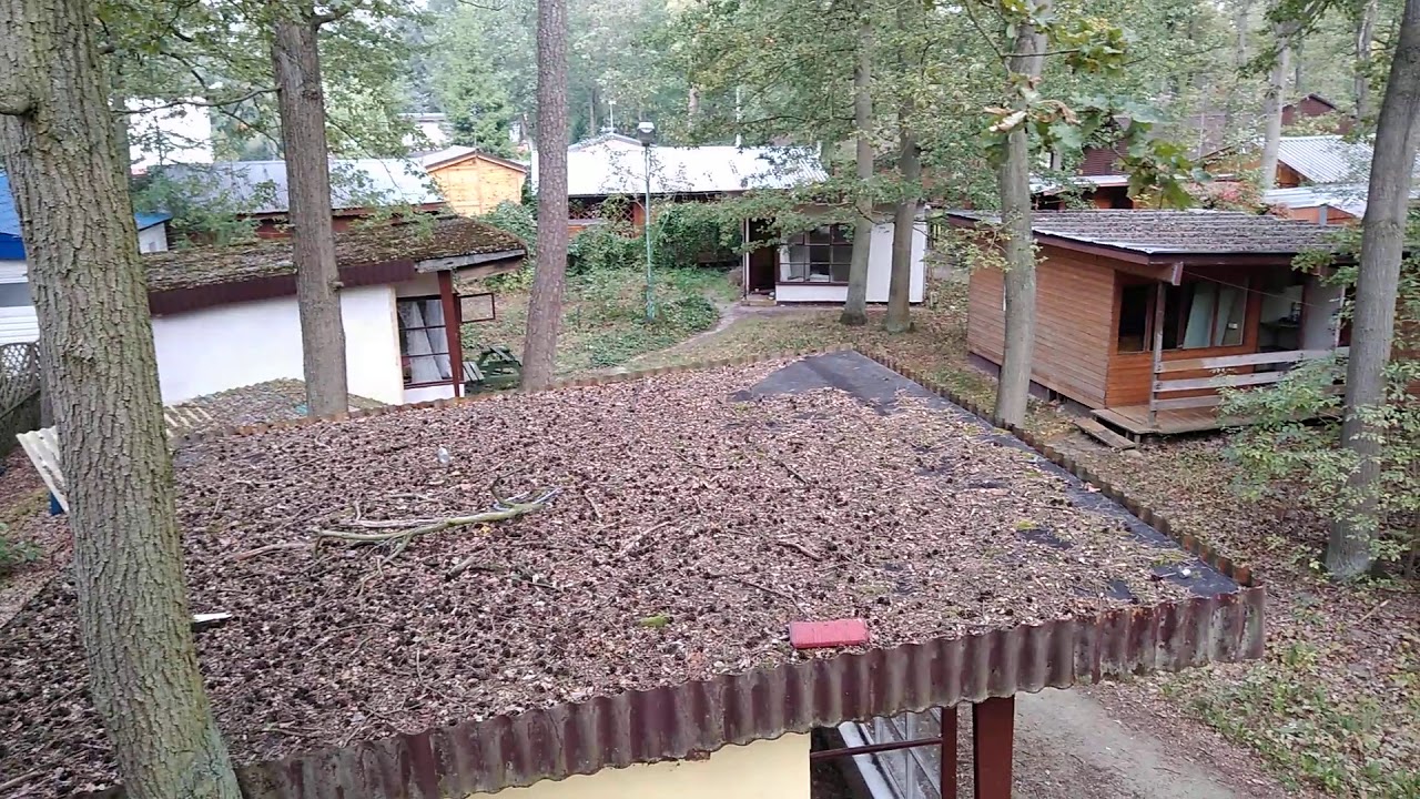 Opuszczony ośrodek wczasowy w Przyjezierzu.