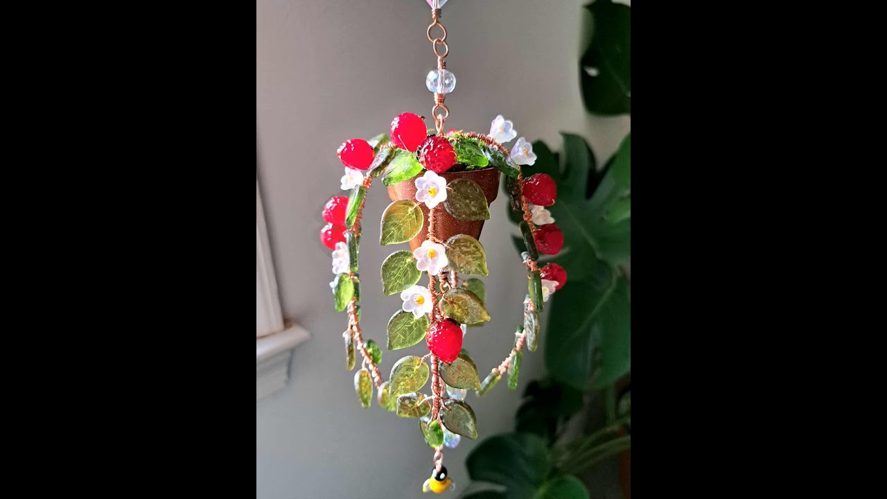 Making a forever strawberry plant suncatcher 