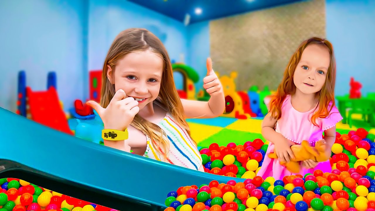 Nastya y papá juegan en el parque de diversiones y otros cuentos para niños