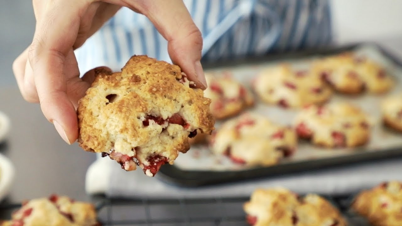 GALLETA DE FRESAㅣ Strawberry Cookieㅣ Martes de Postre