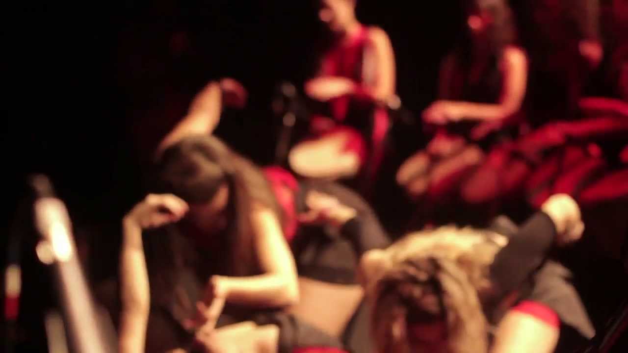 Beautiful TRASH / HYPERBALLAD (Bjork) Director Andy Inchausti