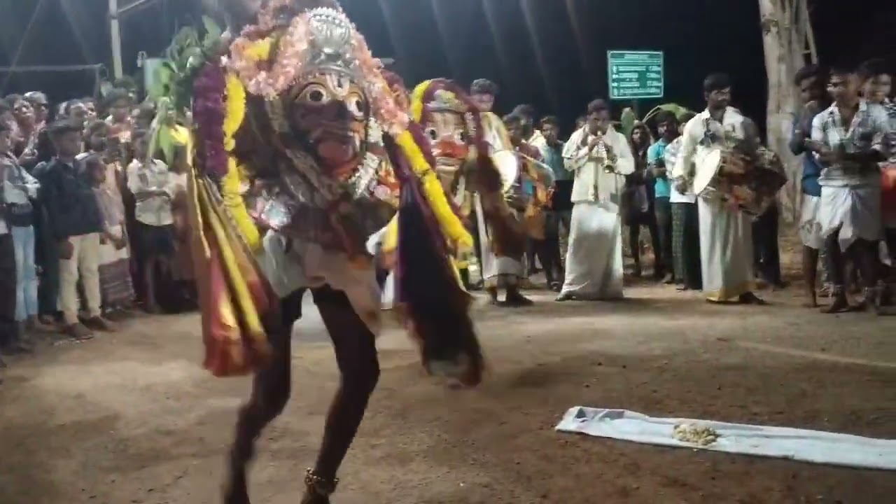 ಶ್ರೀ ಭೂತಪ್ಪ ಸ್ವಾಮಿಯವರ ಉತ್ಸವ ಹಾಗೂ ಕೋಳಿ ಕಡಿಯುವ ದೃಶ್ಯ🙏👑🌺 ಶ್ರೀ ಕ್ಷೇತ್ರ ರಾಮಲಿಂಗಾಪುರ