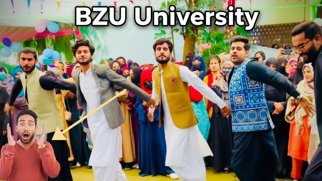 Saraiki jhumar in bzu university by saraiki student