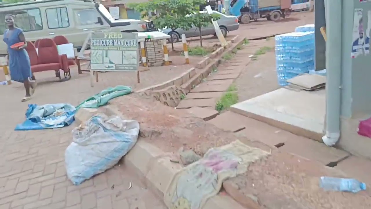Modernity at the closest town to Uganda's air entrance