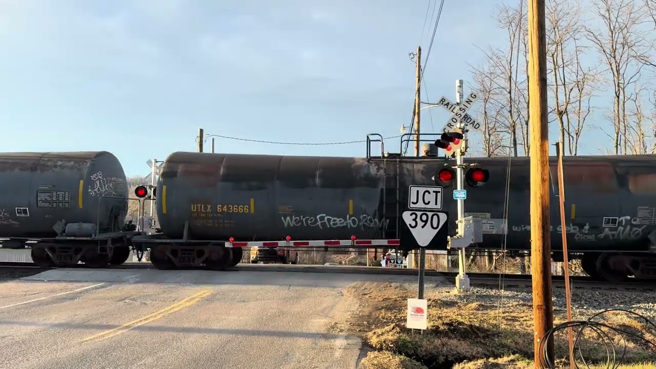 Fleming Drive Railroad Crossing, Bluff City, TN