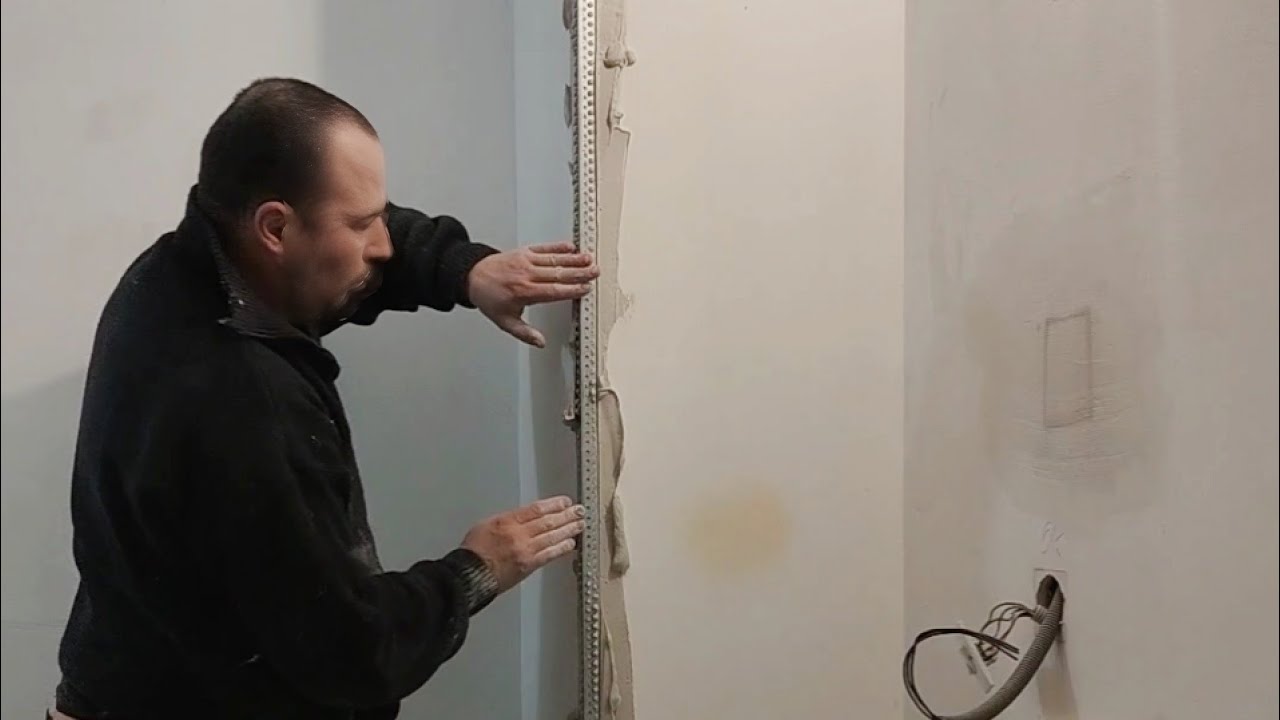 Cum se montează un colțar de aluminiu pe colț