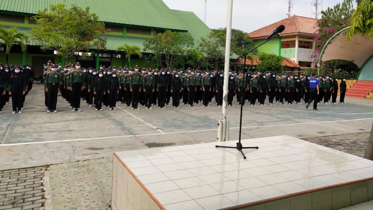 Pelantikan LDKS (Latihan Dasar Kedisiplinan Siswa) SMKN 1 Losarang