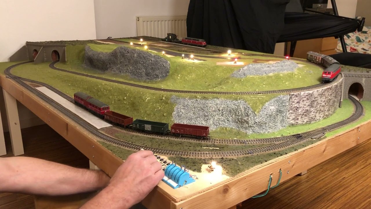 Modellbahnanlage H0 Fleischmann Profi im Analogbetrieb