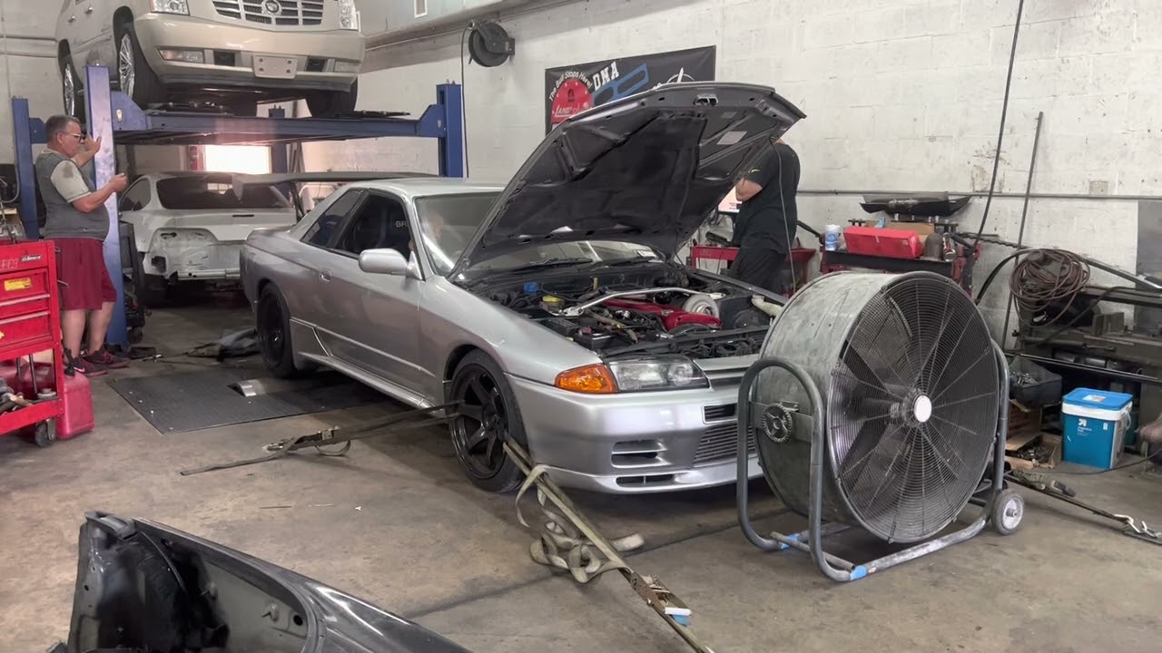 1990 Nissan Skyline GTR R32 719HP S300SXE Dyno Run