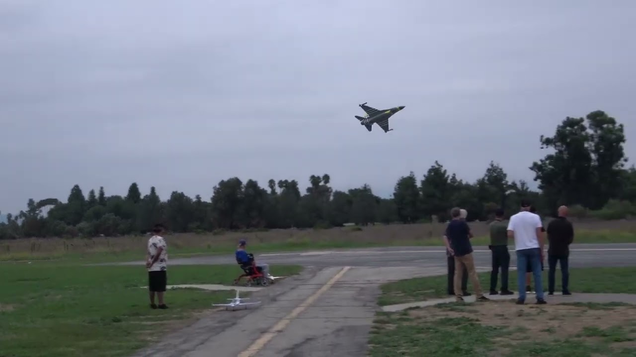 BVM 1/5 scale F 16 turbine jet flight 9-17-23