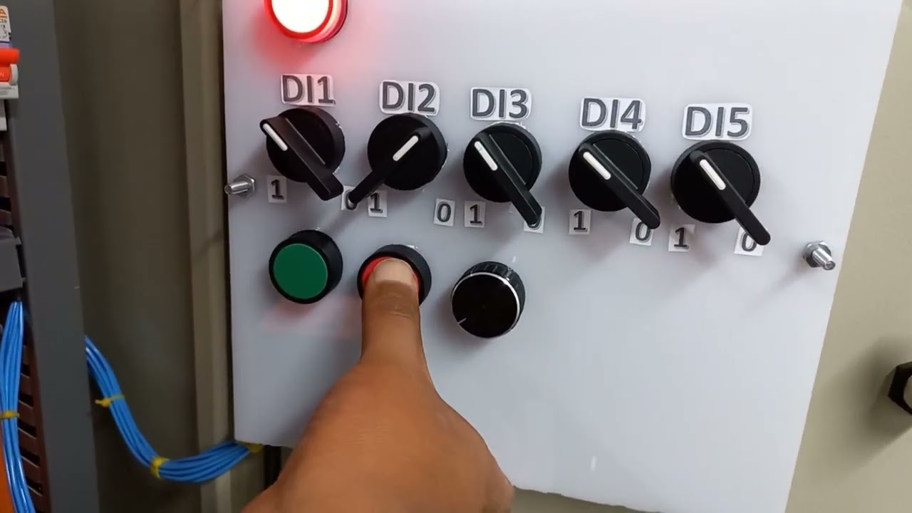 MACRO 3 HILOS VARIDOR DE FRECUENCIA ACS 150 ABB
