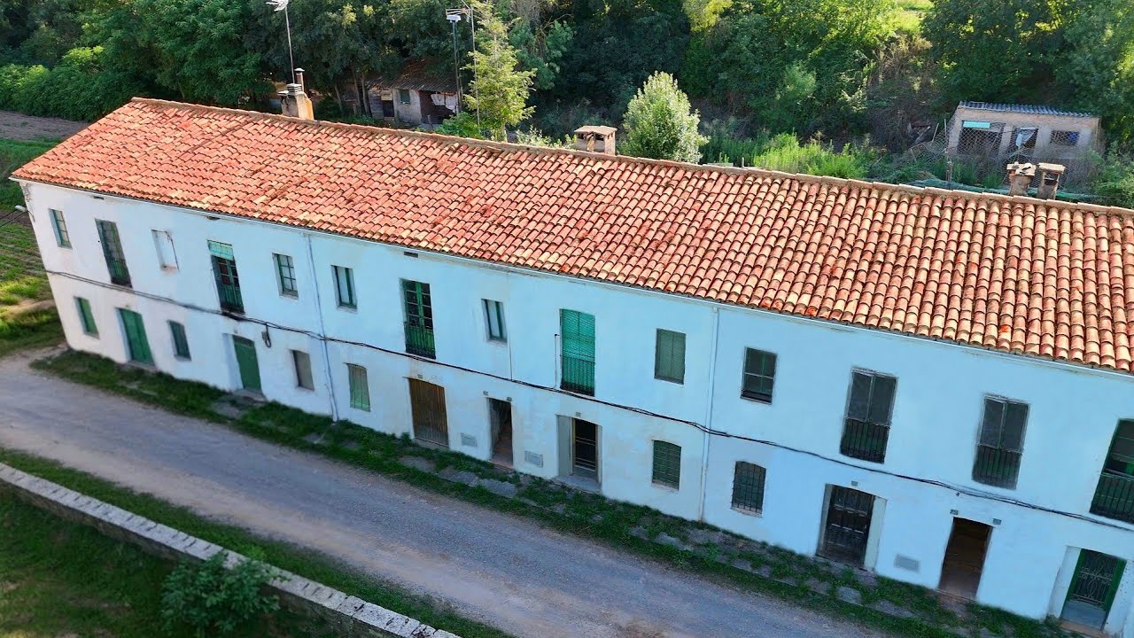Las FAMILIAS ABANDONARON SUS CASAS con RECUERDOS - JAMÁS VOLVIERON | Sitios Abandonados y URBEX