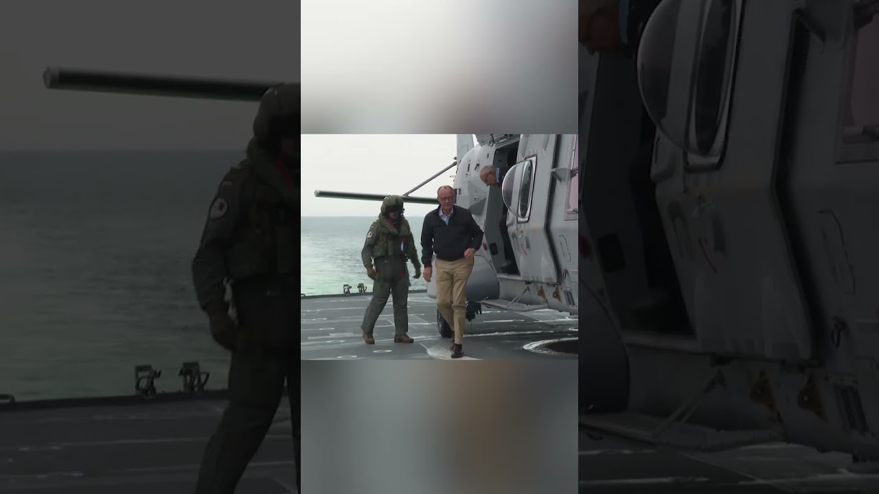 Kanzler unter Beschuss: &Uuml;bungseinsatz mit Eurofightern und U-Boot auf Ostsee