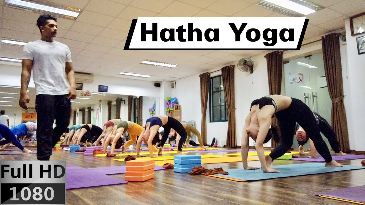 25 Minutes Intermediate Hatha Yoga Flow | Raja Gupta Yoga Class | Indian Yoga Teacher