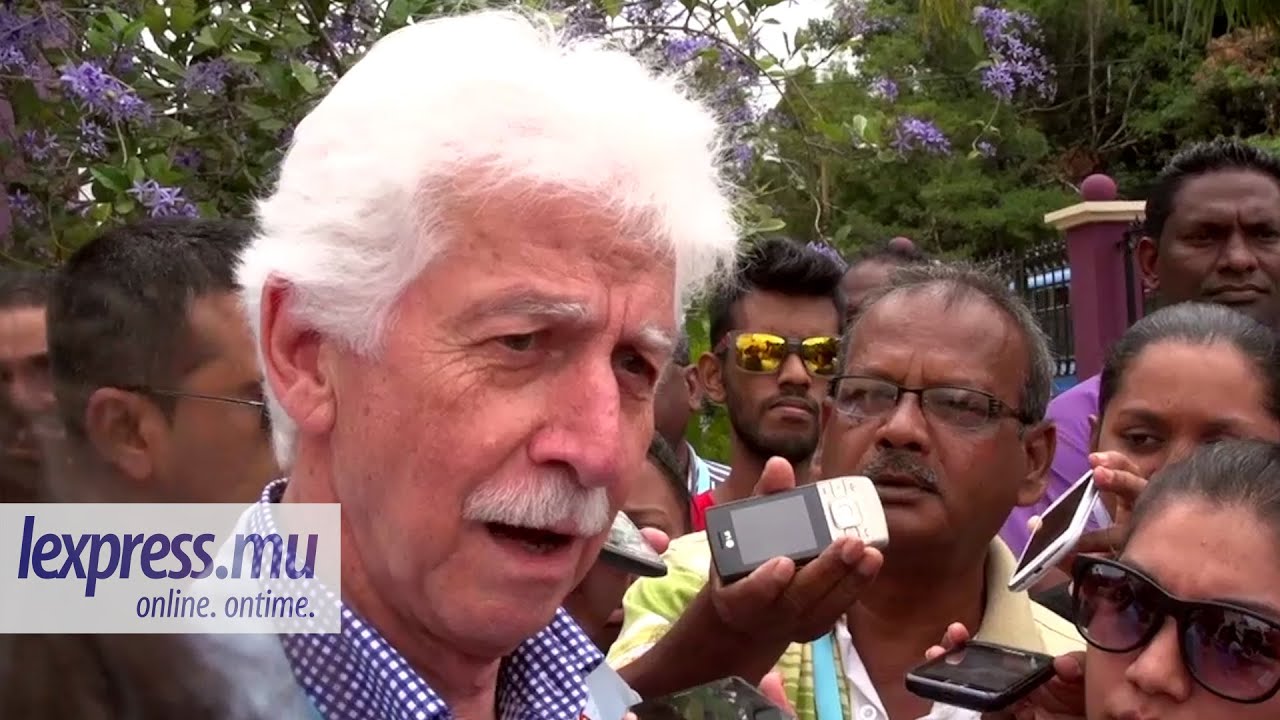 Paul Bérenger a voté à Vacoas