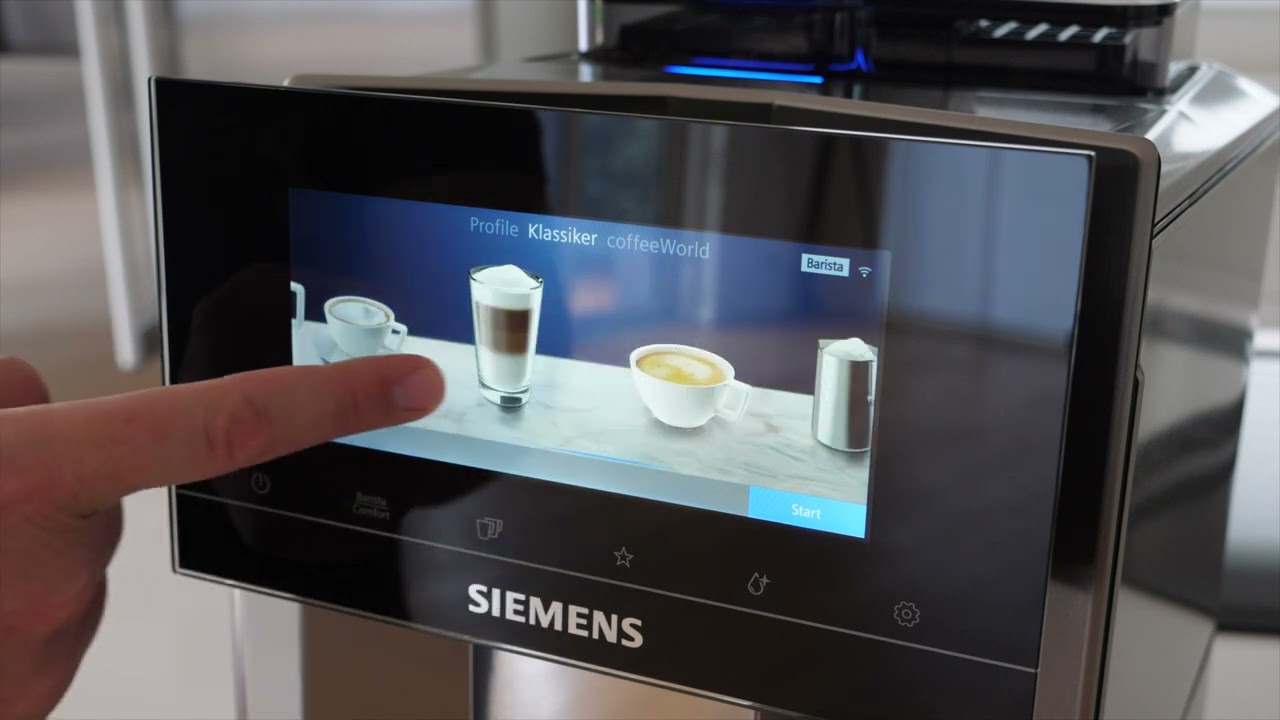 Siemens EQ.900 Kaffeevollautomat – Bedienung via Full-Touch-Display (6,8 Zoll)