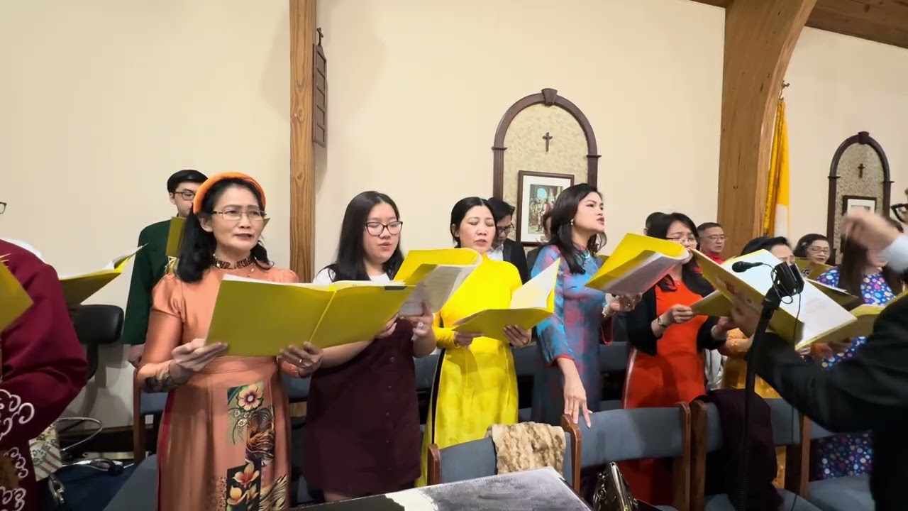 Liên khúc : Mùa xuân đến rồi - Hồng Ân Chúa Bao La