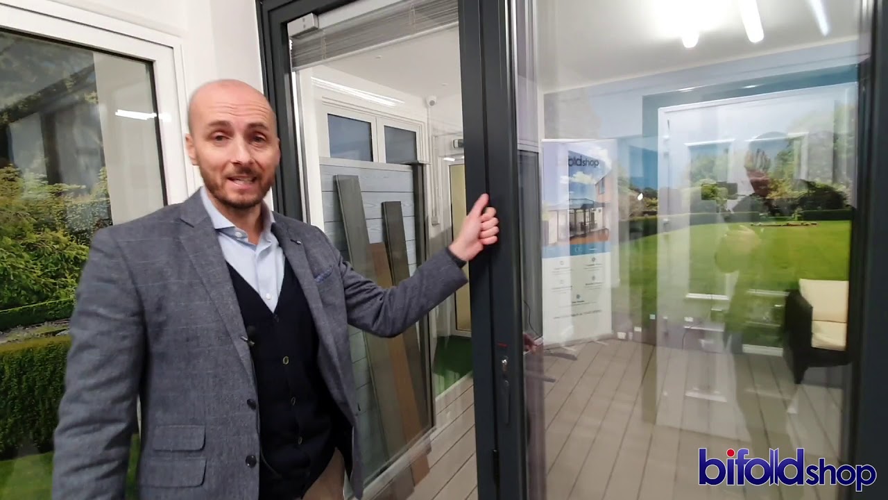 How do you operate Bifold doors? What is the right technique?