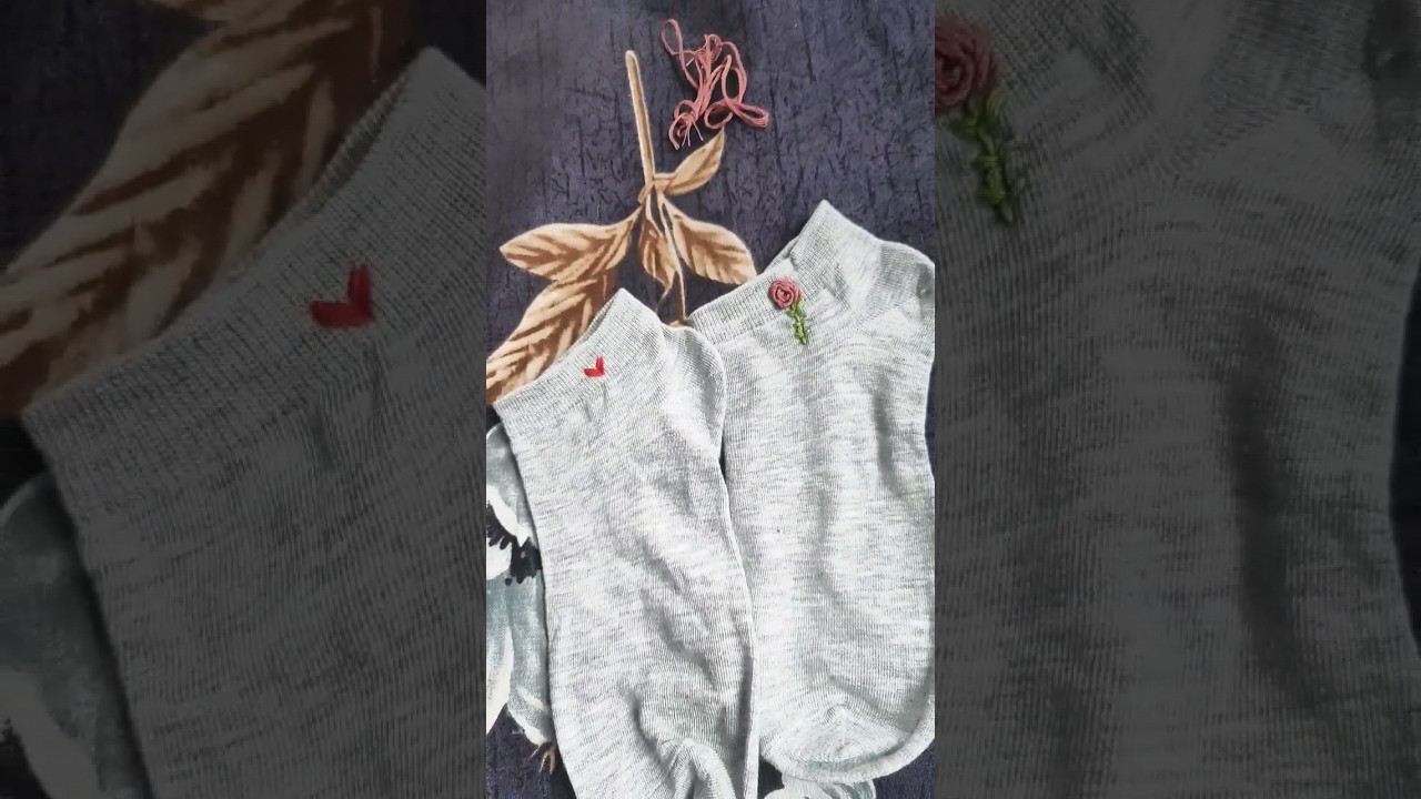 Flower Heart embroidery on socks ♥️🌹 