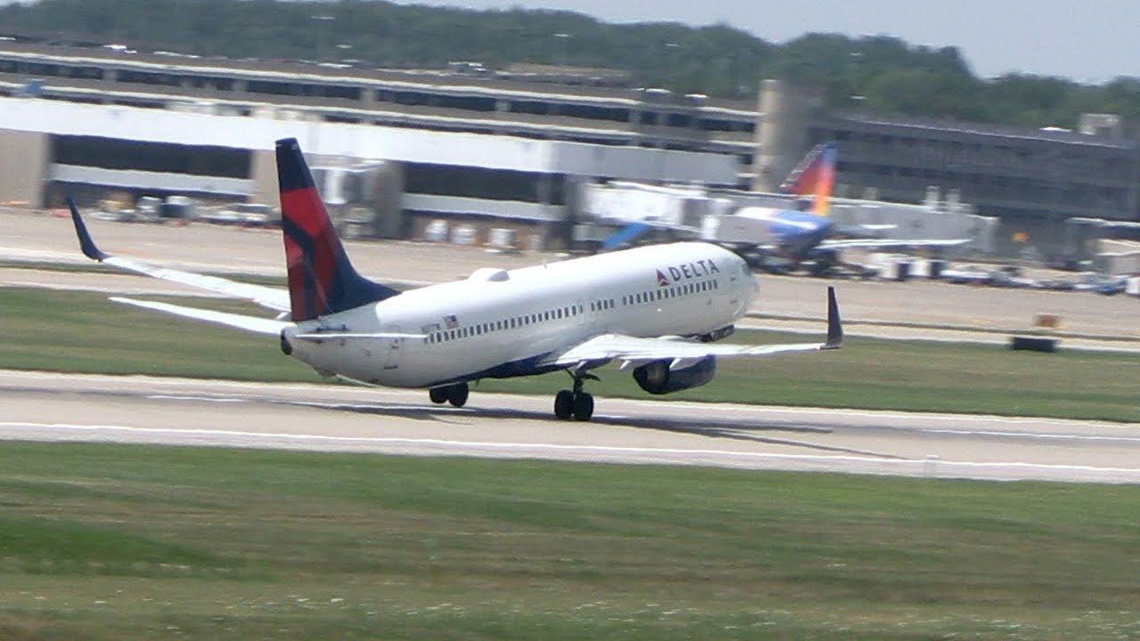 HAVE YOU EVER SEEN A MORE NORMAL TAKEOFF THAN THIS? Delta 737-800 | CVG-ATL | JULY 27, 2024 | 4K